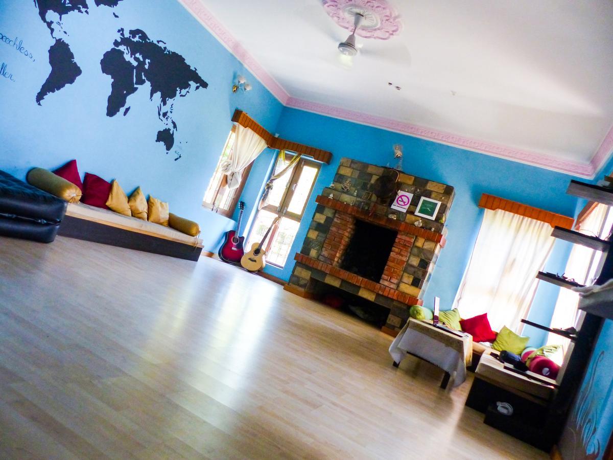 Nepalaya Eco Hostel Pokhara Extérieur photo
