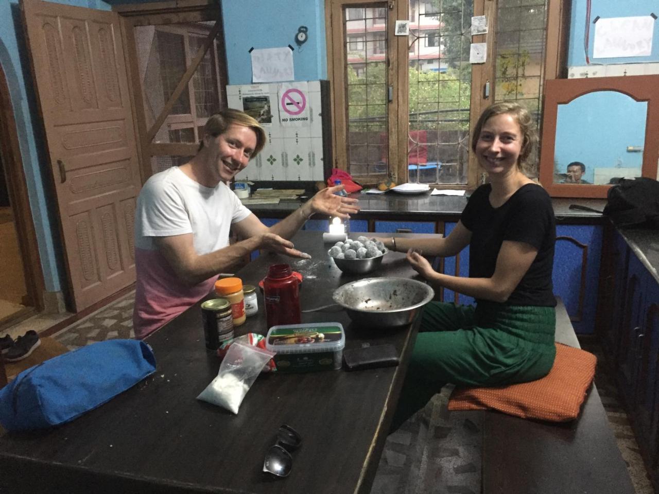 Nepalaya Eco Hostel Pokhara Extérieur photo